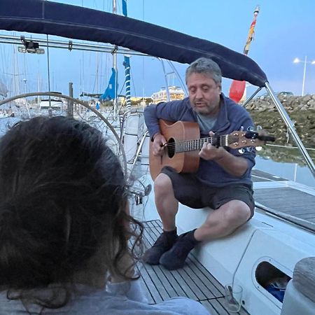 Voilier A Quai Hotell La Rochelle  Exteriör bild